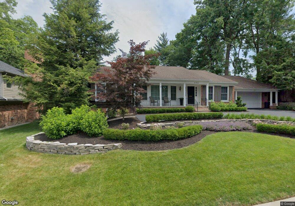 214 Dean Ln, Grosse Pointe Farms, MI 48236 - photo 1