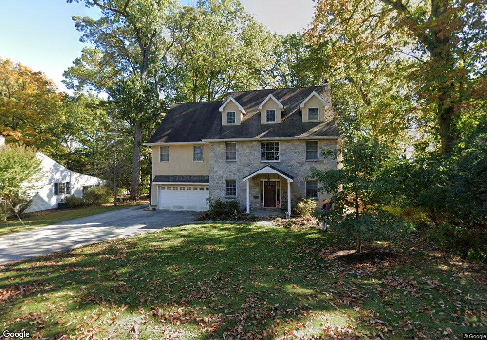 538 Midland Ave, Berwyn, PA 19312 - photo 1