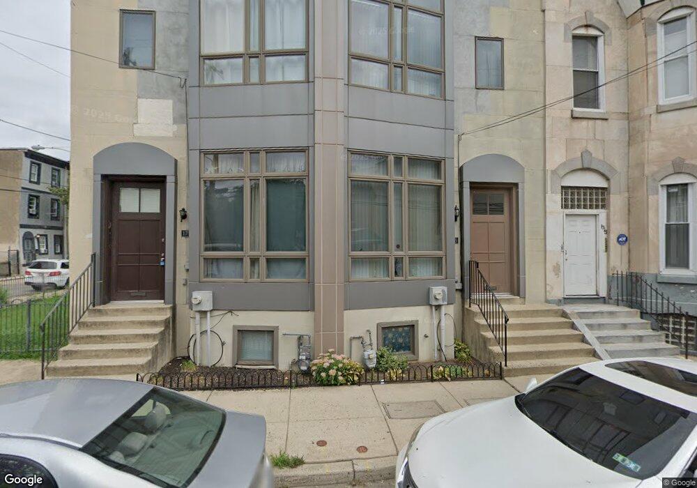 1715 W Oxford St, Philadelphia, PA 19121 - photo 1