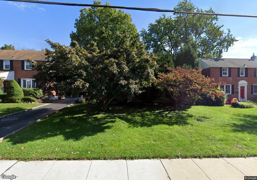 411 E Manoa Rd, Havertown, PA 19083 - photo 1