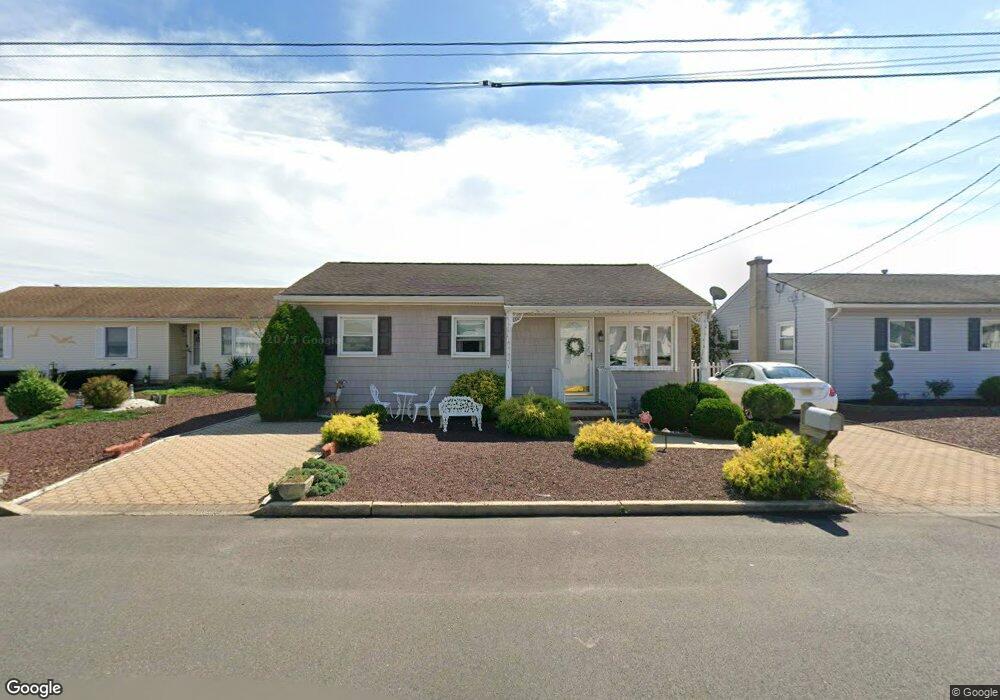 2527 Hiering Rd, Toms River, NJ 08753 - photo 1