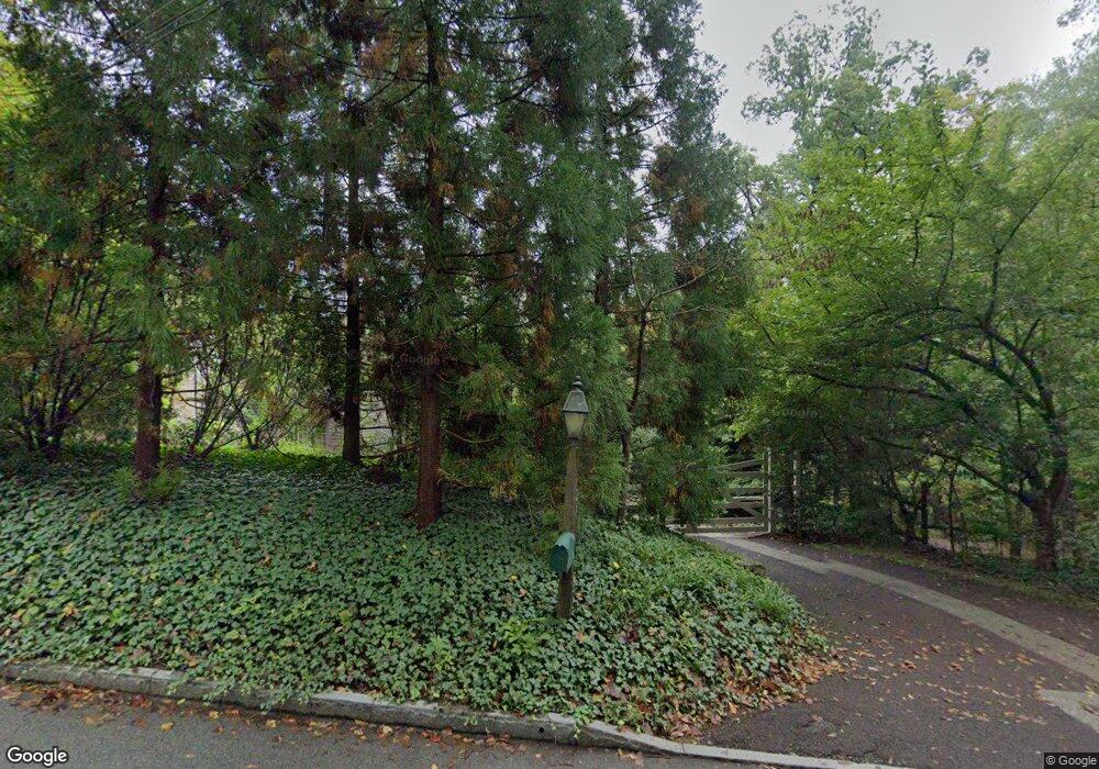 721 Brooke Rd, Wayne, PA 19087 - photo 1