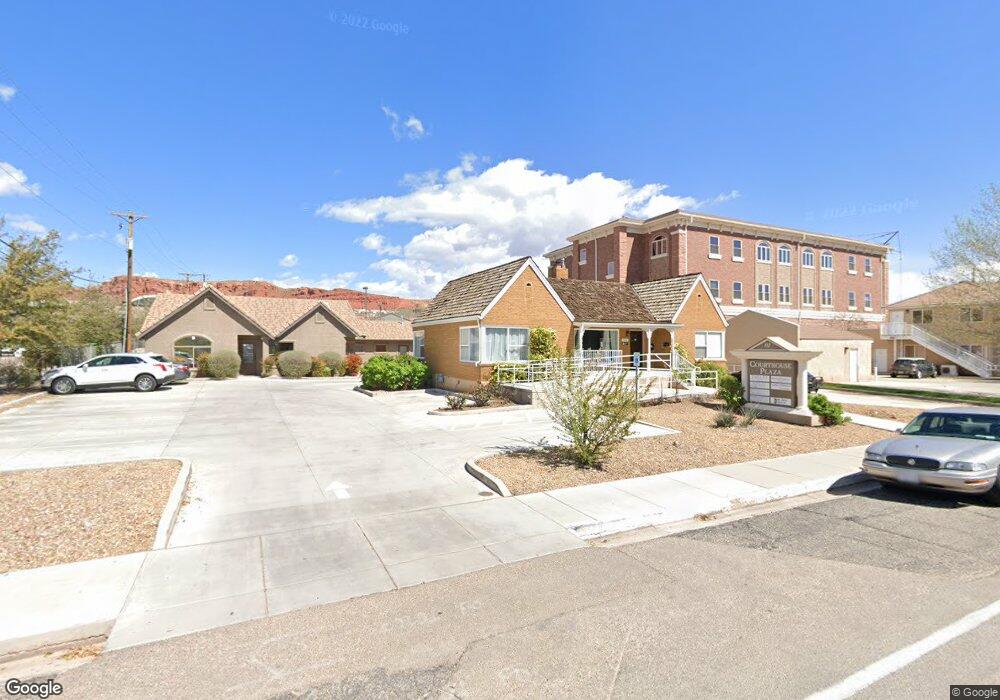 132 W Tabernacle St, Saint George, UT 84770 - photo 1