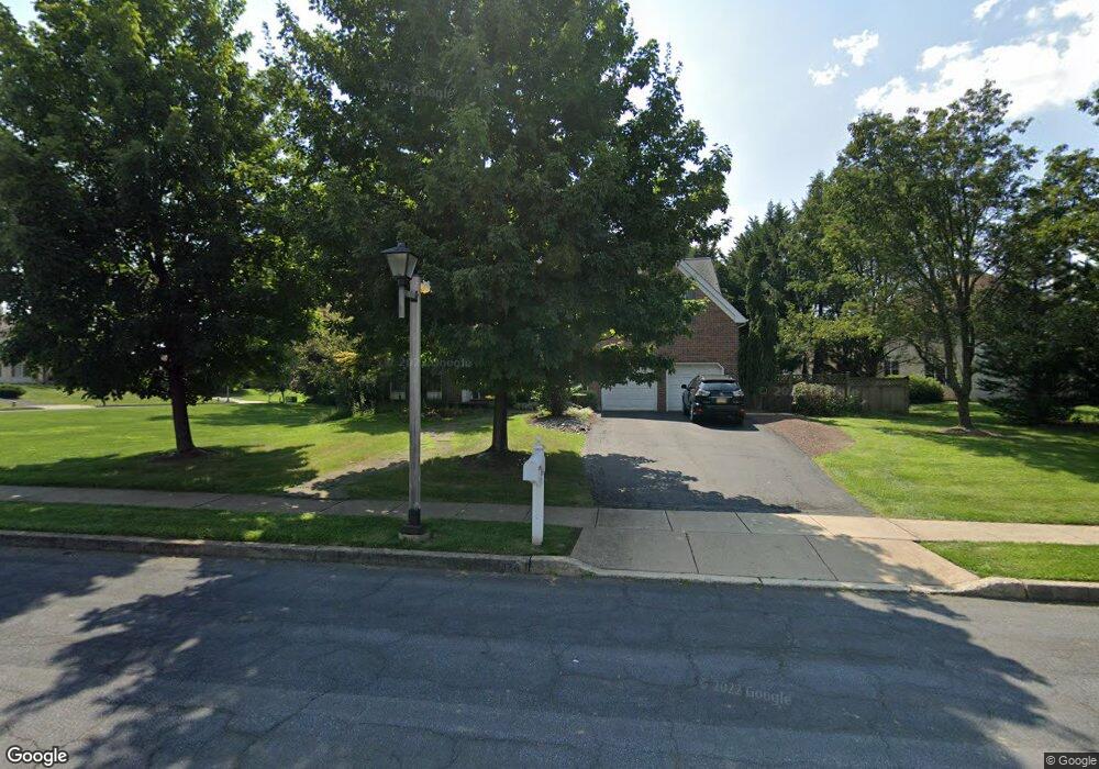 824 Firethorn Cir, Dresher, PA 19025 - photo 1