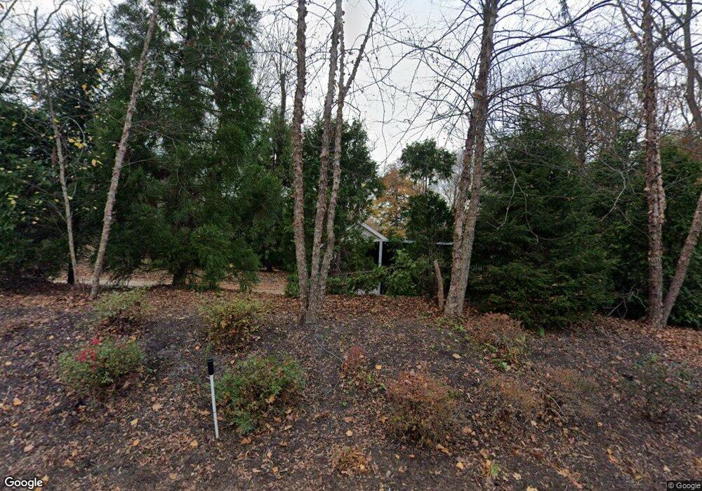 738 Remsens Ln, Oyster Bay, NY 11771 - photo 1