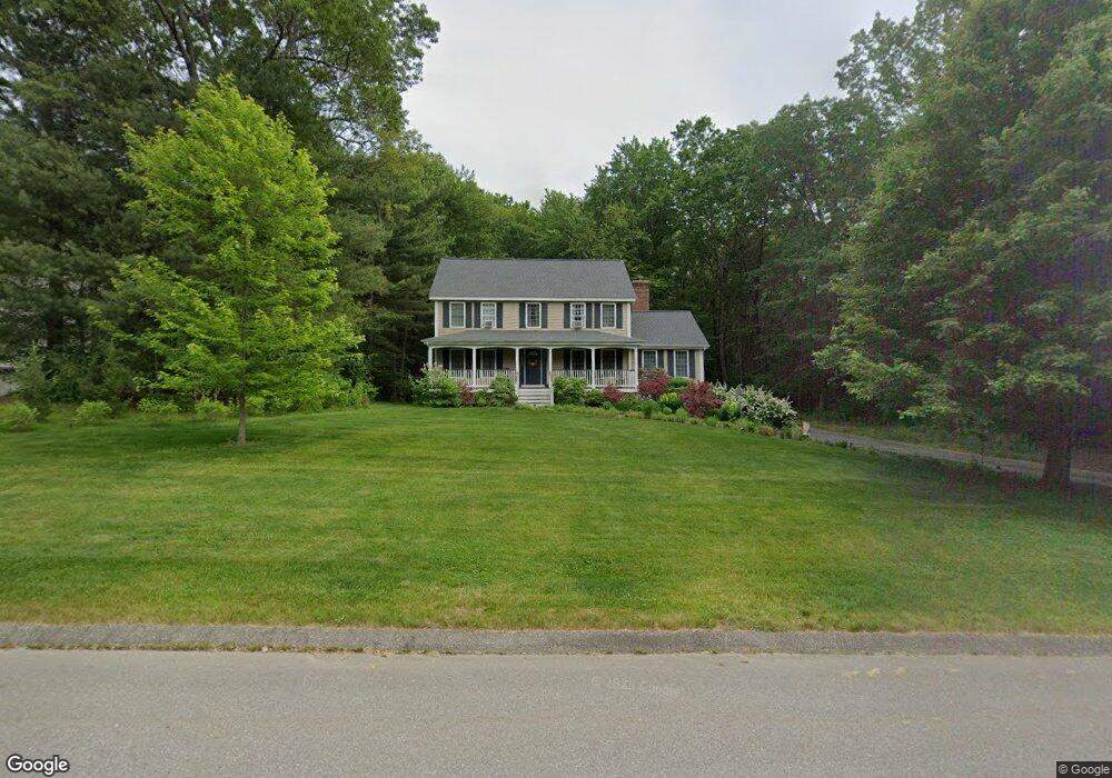 8 Carlisle Dr, Litchfield, NH 03052 - photo 1