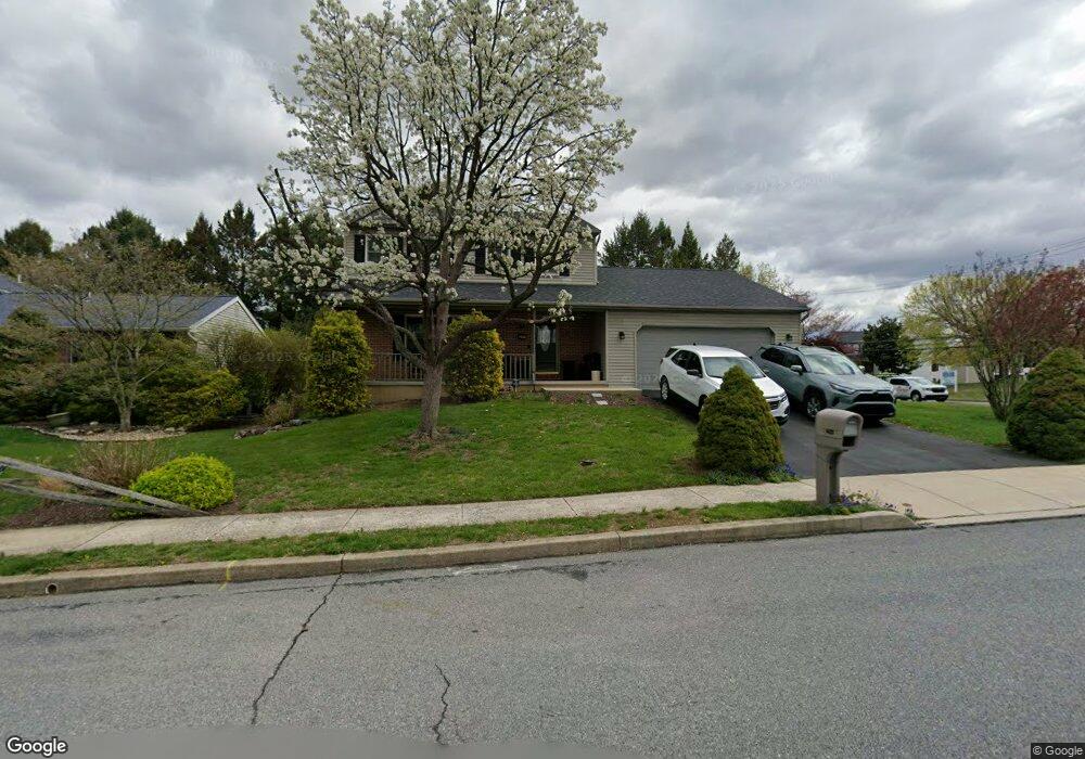 1420 Fredrick Blvd, Reading, PA 19605 - photo 1