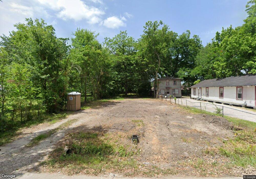 6713 Morrow St, Houston, TX 77091 - photo 1