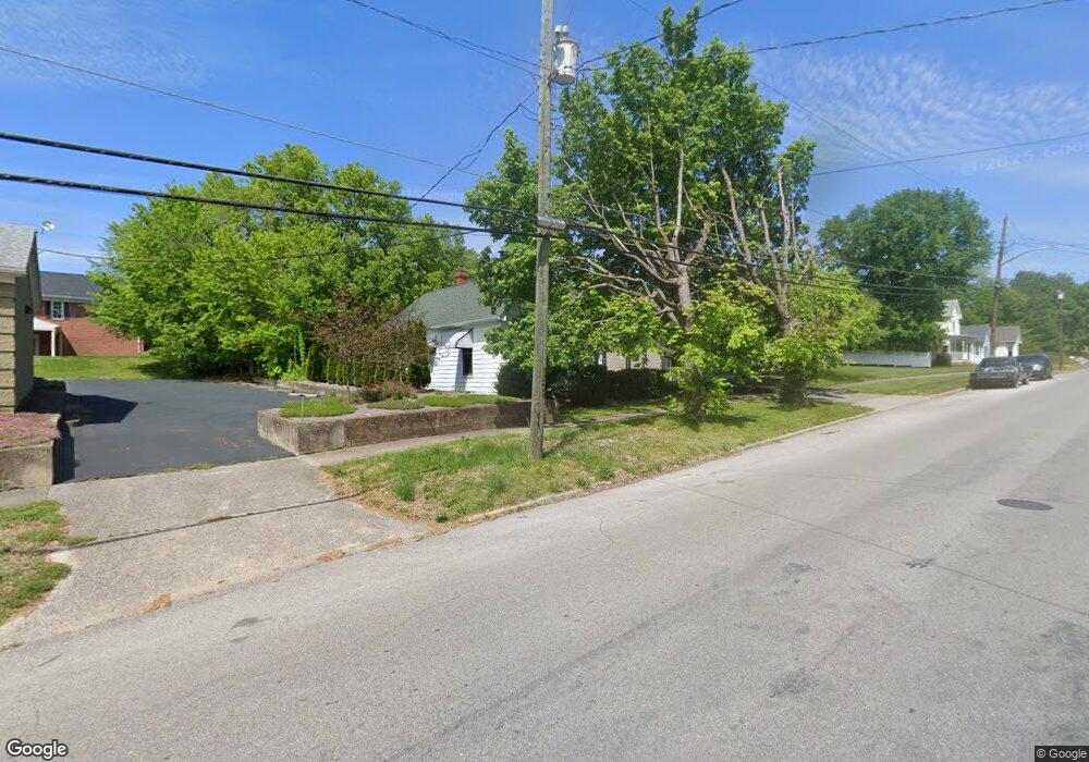 322 E Walnut St, Corydon, IN 47112 - photo 1