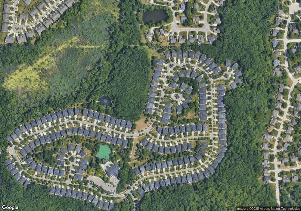 3972 Hillsdale Dr unit 205, Auburn Hills, MI 48326 - photo 1