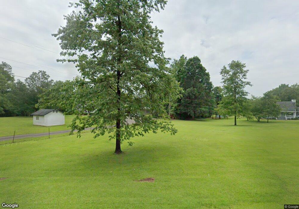 546 Tharpe Rd, Musella, GA 31066 - photo 1