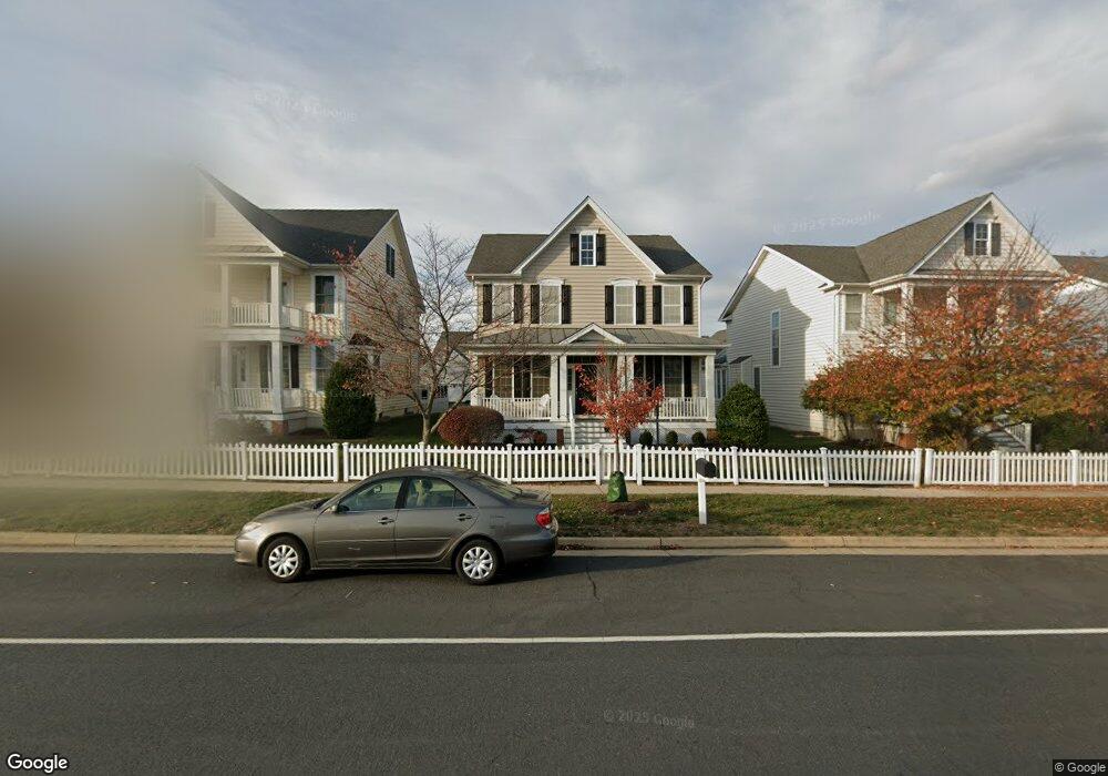 25095 Riding Center Dr, Chantilly, VA 20152 - photo 1