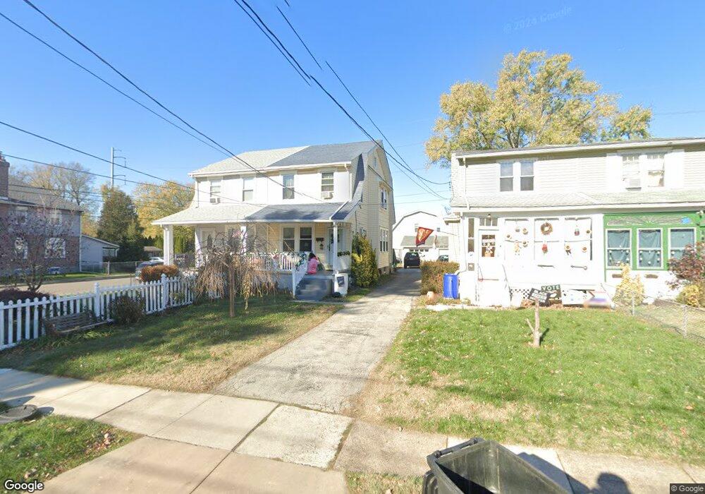 102 N Llanwellyn Ave, Glenolden, PA 19036 - photo 1
