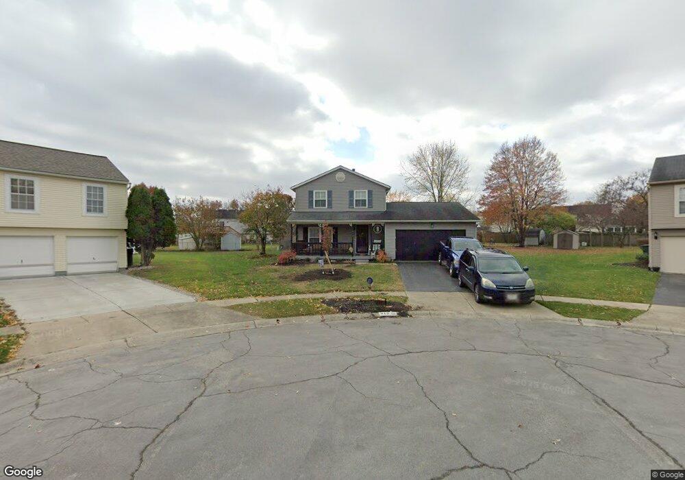 912 Sanderson Ct, Columbus, OH 43228 - photo 1