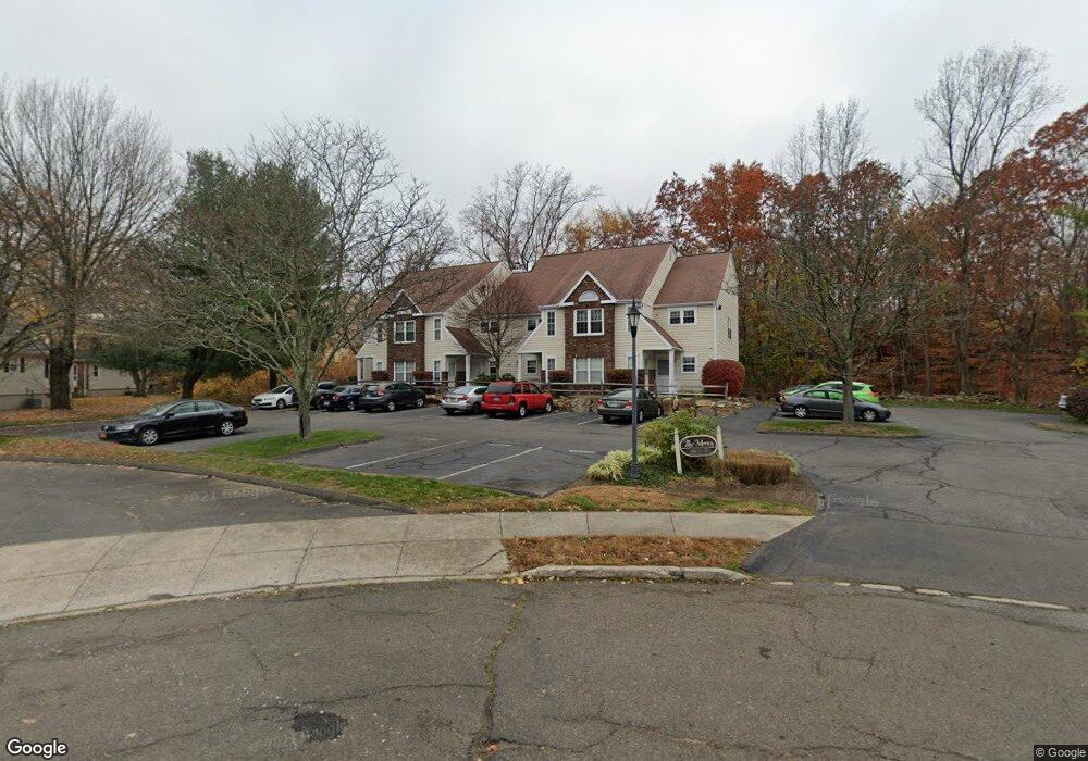 40 Janet Cir unit D, Bridgeport, CT 06606 - photo 1