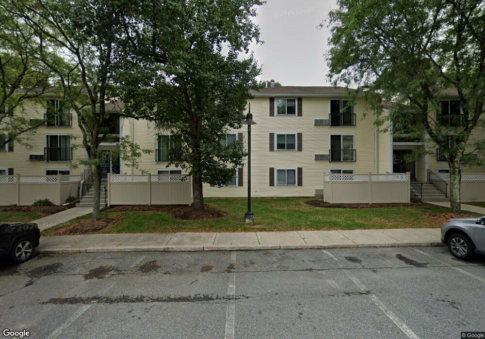 29 Village Rock Ln unit 5, Natick, MA 01760 - photo 1