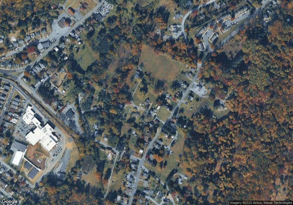 1603 Butter Ln, Reading, PA 19606 - photo 1