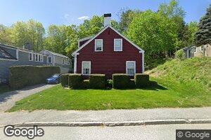 9 Spring St, Hallowell, ME 04347