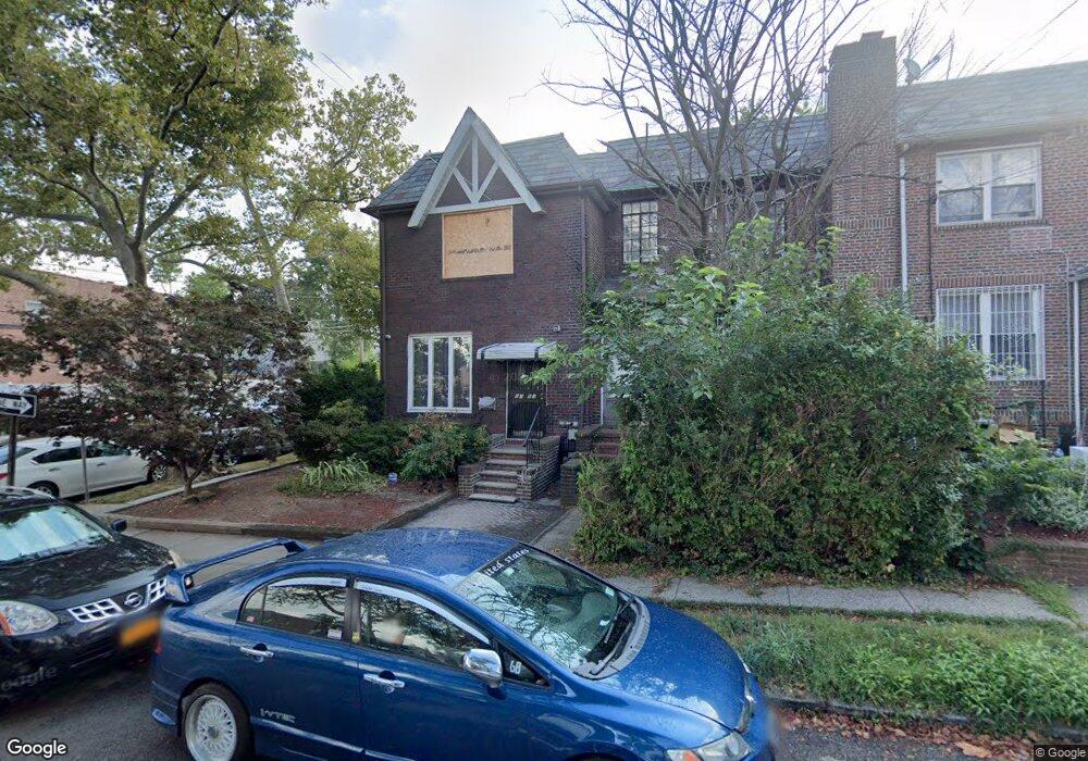 8253 165th St, Jamaica, NY 11432 - photo 1