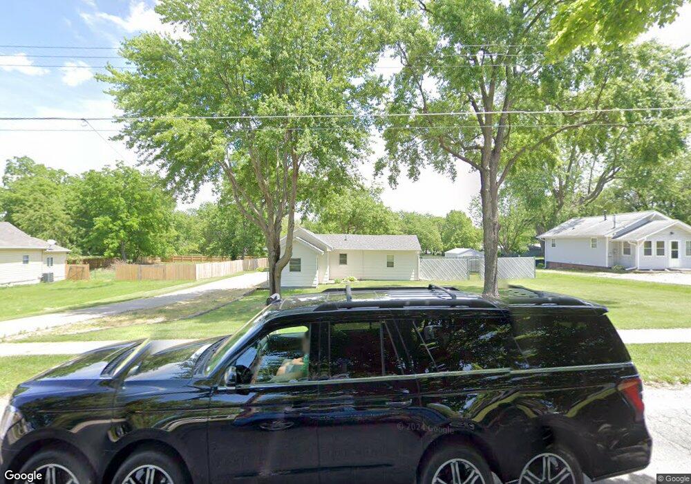 4129 E 29th St, Des Moines, IA 50317 - photo 1