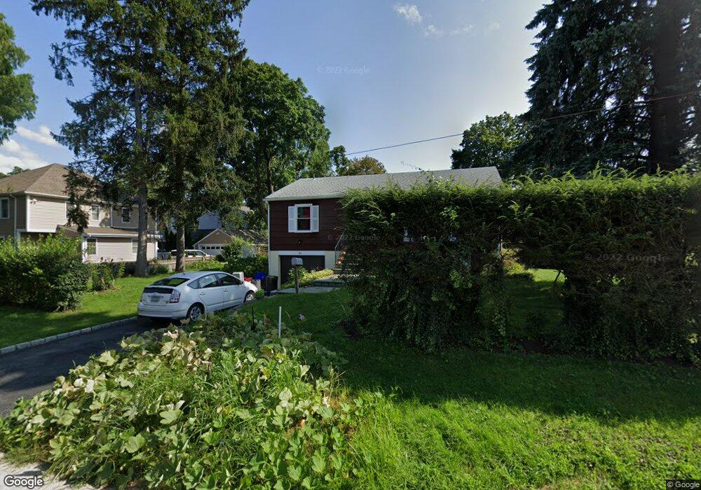 60 Pearl St, Hawthorne, NY 10532 - photo 1