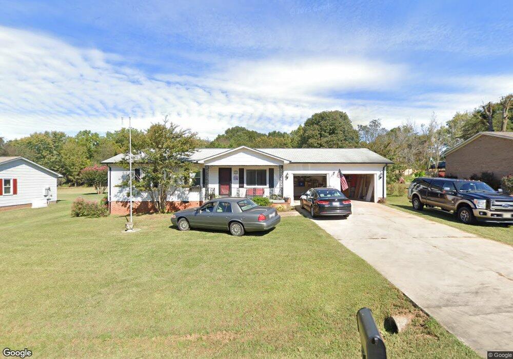 188 W Debbie Ln, Statesville, NC 28625 - photo 1