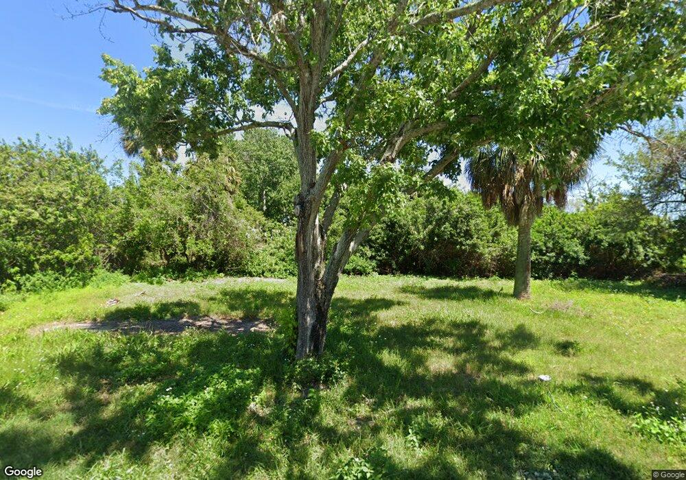 5612 Van Doren Ave, New Port Richey, FL 34652 - photo 1