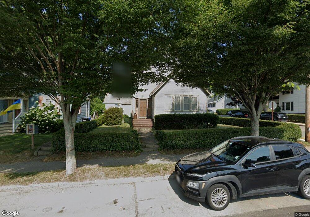 388 Broadway, Newport, RI 02840 - photo 1