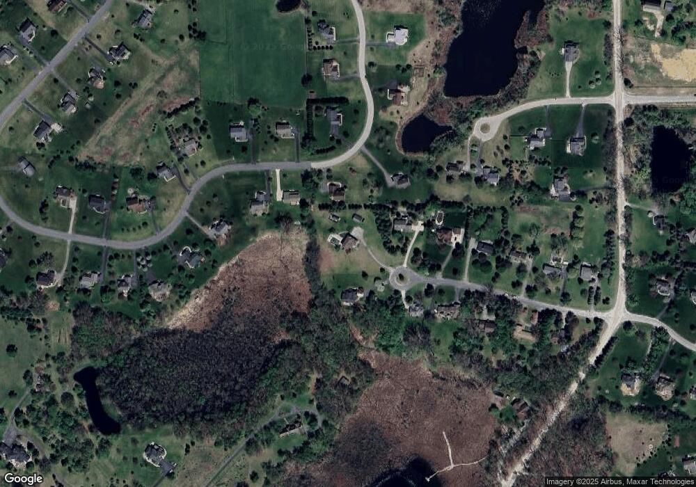 9236 Stoneyfield Ct, Dexter, MI 48130 - photo 1