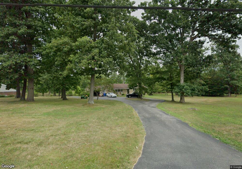 5 Fox Run Ln, Newtown Square, PA 19073 - photo 1