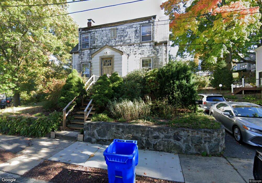 15 Jenness Rd, Brookline, MA 02446 - photo 1