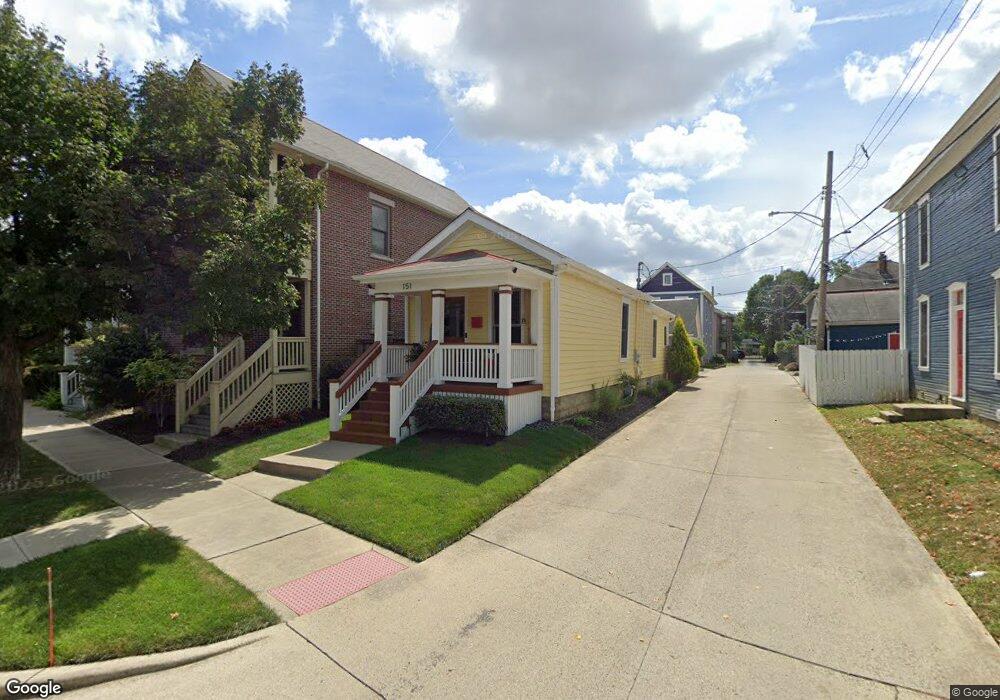 151 E 3rd Ave, Columbus, OH 43201 - photo 1