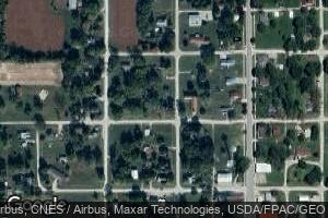 301 N Pleasant St, Delta, IA 52550