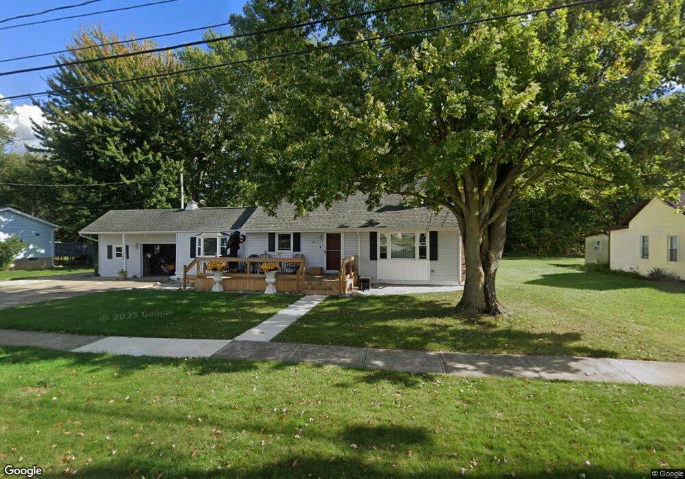 166 Railroad St, Lagrange, OH 44050 - photo 1