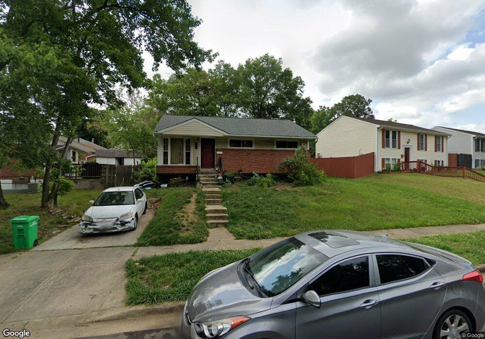 2707 Country Club Rd, Hyattsville, MD 20785 - photo 1