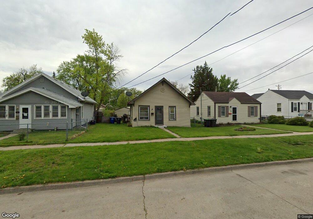 2031 Maple St, Des Moines, IA 50317 - photo 1