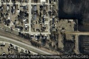 711 Adams St, Armstrong, IA 50514