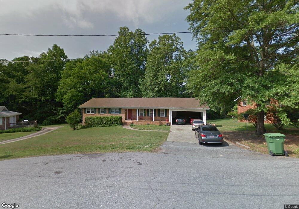 315 Pinehurst Dr, Mauldin, SC 29662 - photo 1