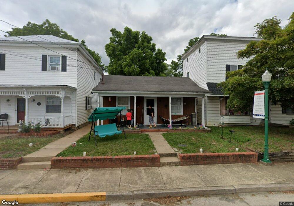 202 N Main St, Edinburg, VA 22824 - photo 1