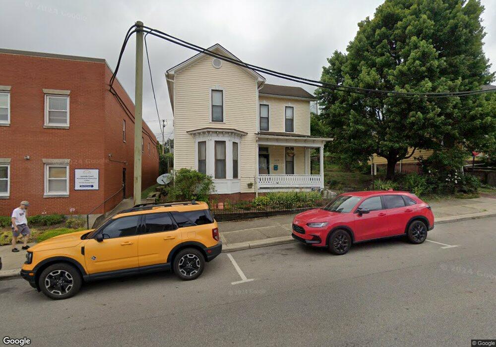 129 E Chestnut St, Lancaster, OH 43130 - photo 1