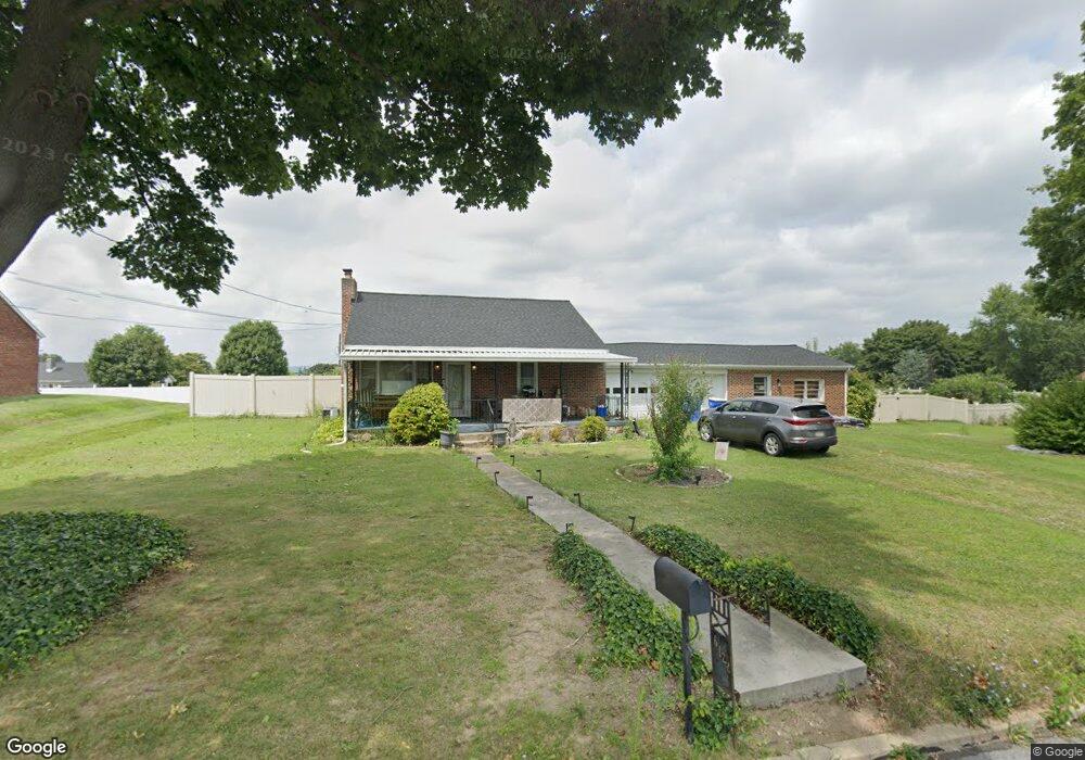 6128 Evelyn St, Harrisburg, PA 17111 - photo 1