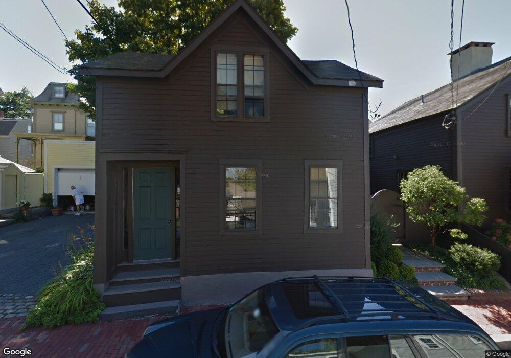 4 Martin St, Newport, RI 02840 - photo 1