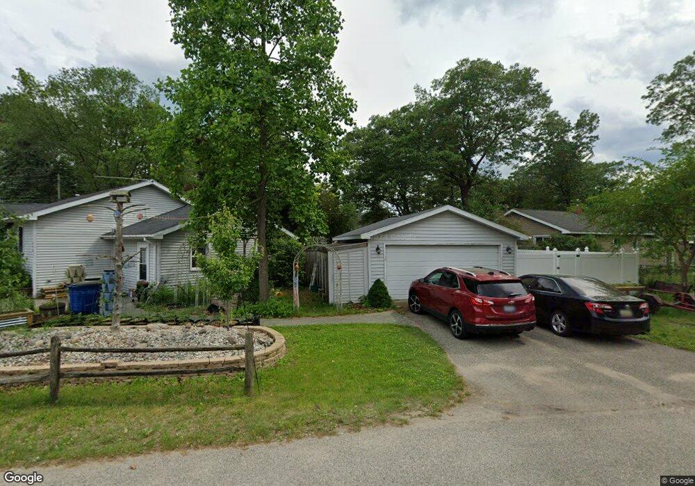 423 Pine St, Oscoda, MI 48750 - photo 1