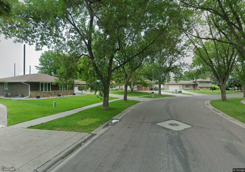 3726 Fairway Rd N, Fargo, ND 58102 - photo 1