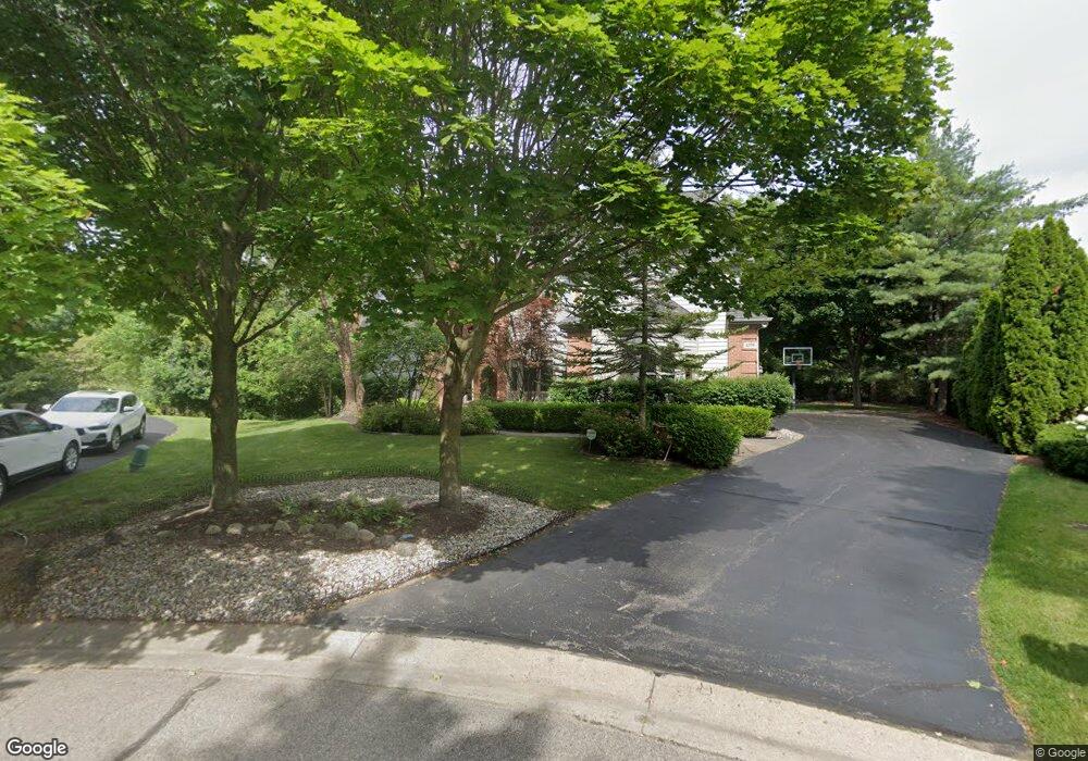 6390 Orchard Woods Dr, West Bloomfield, MI 48324 - photo 1