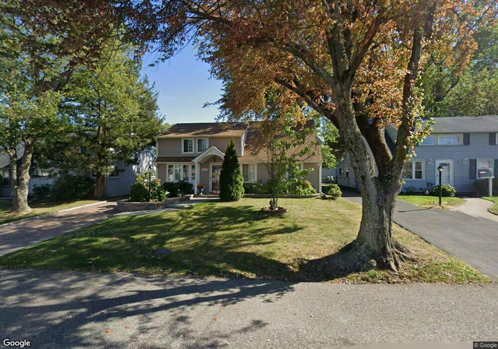 201 Bloomfield Ave, Iselin, NJ 08830 - photo 1