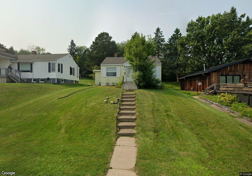 2721 W 15th St, Duluth, MN 55806 - photo 1