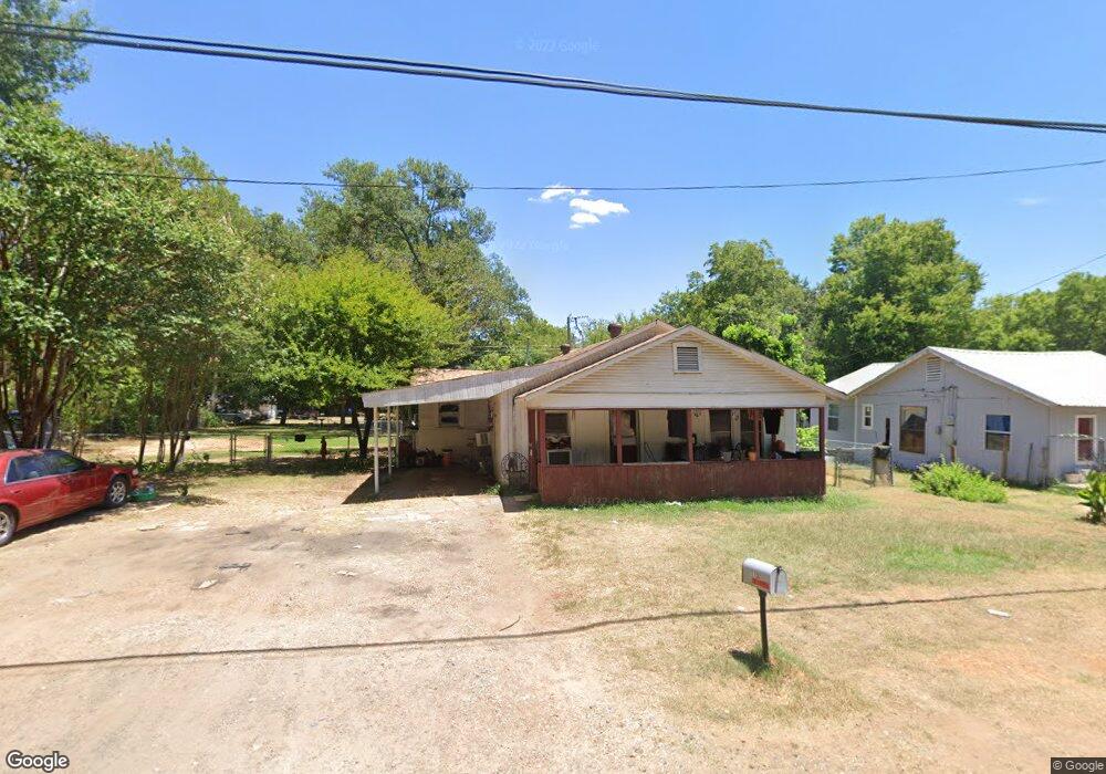 1106 N 9th St, Longview, TX 75601 - photo 1