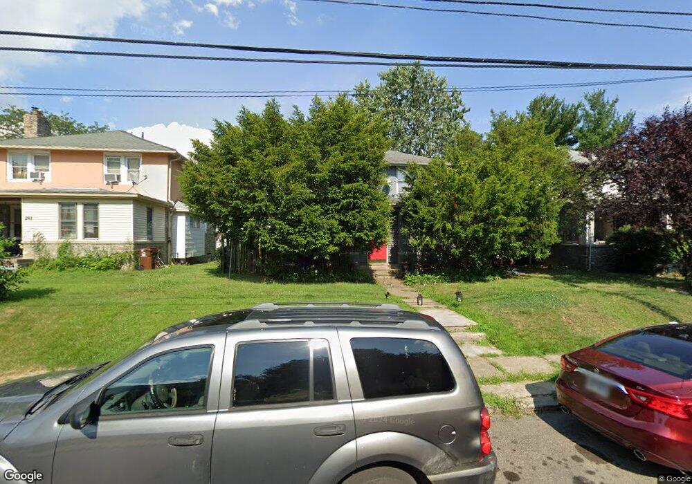 289 N Maple Ave, Lansdowne, PA 19050 - photo 1
