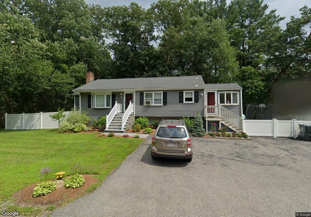 18 Cunningham St unit 18, Wilmington, MA 01887 - photo 1